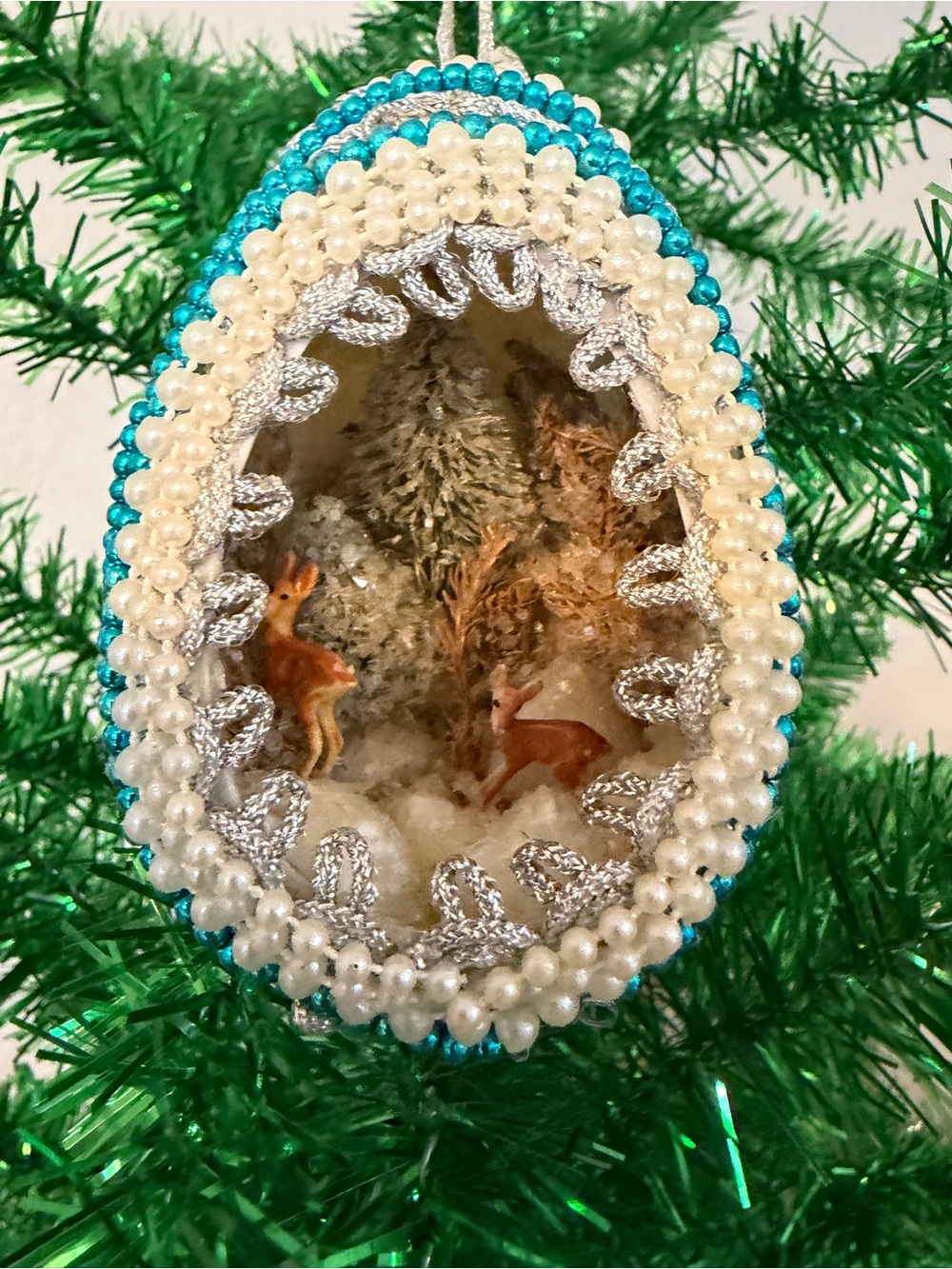 Reindeer Diorama Forest Scene Christmas Bauble Egg Ornament Large White Beaded